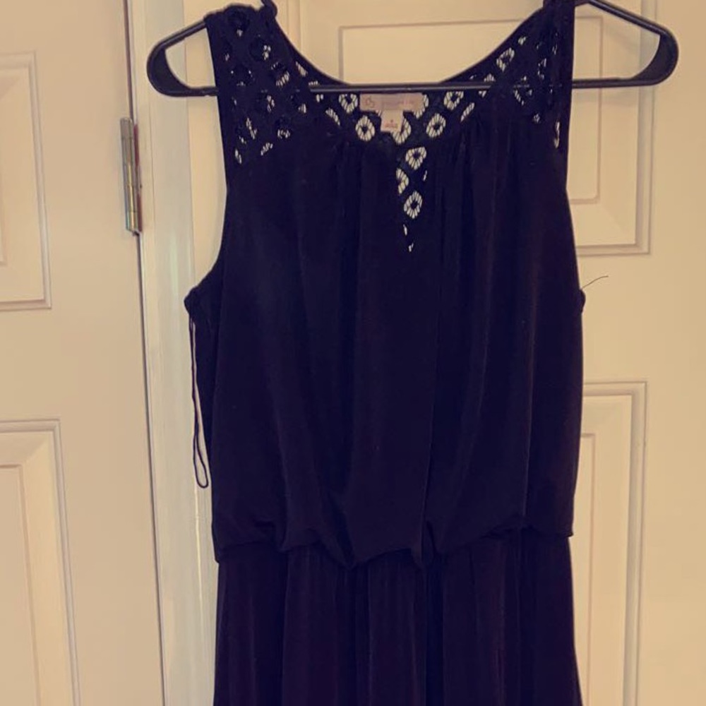 Adorable black maxi type dress! Only wore once!